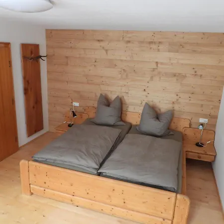 Achtalgarten Apartman